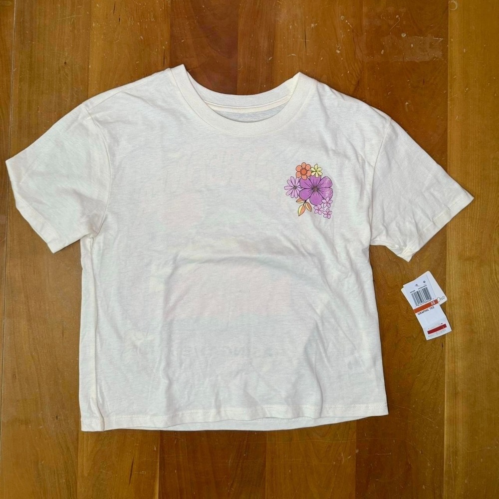 Rebellious One Day Dreamer Chasing The Sun Graphic Tee Cream Floral XS